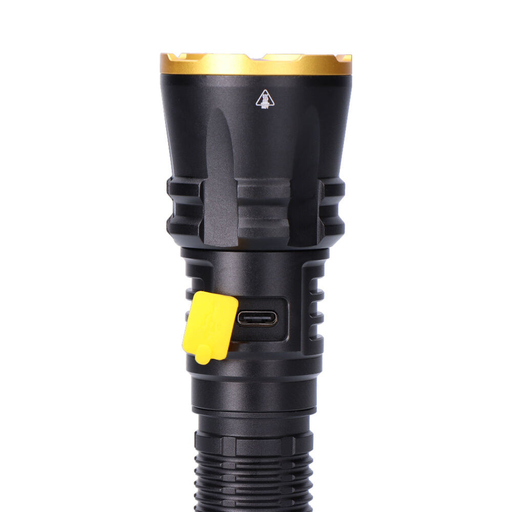 Linterna de mano EDM de largo alcance 1.800 Lumens