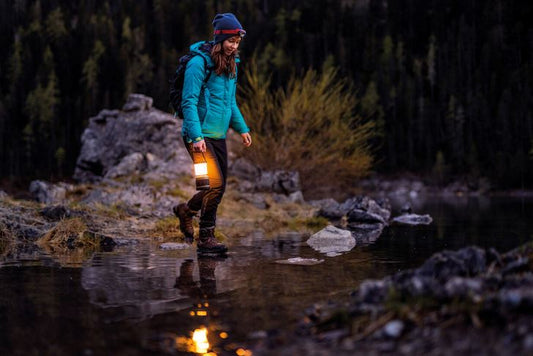 Farol de camping Robens a pilas 1000 Lúmenes