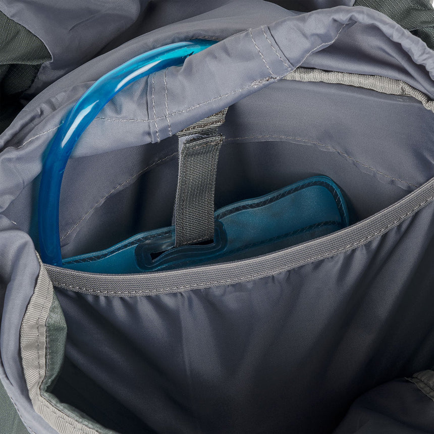Mochila de senderismo para mujer 30 Litros Highlander Trail.