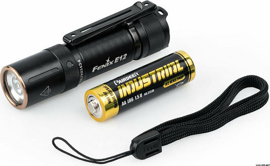 Lanterna Fenix E12-V2.0 160 Lumens EDC