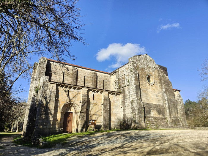 Ruta de senderismo, capela de San Paio, Fervenza do Toxa y pasarela del rio Deza  (19 Abril)