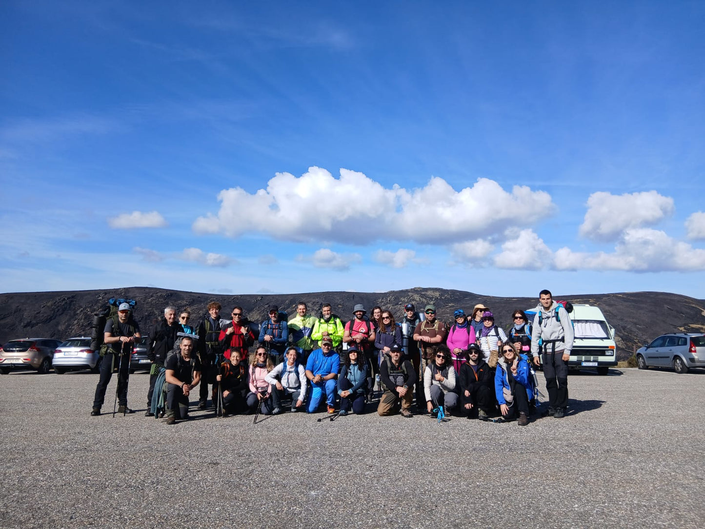 Subida a Peña Trevinca. Curso práctico de senderismo seguro y vivac en media Montaña. (30 -31 Mayo)