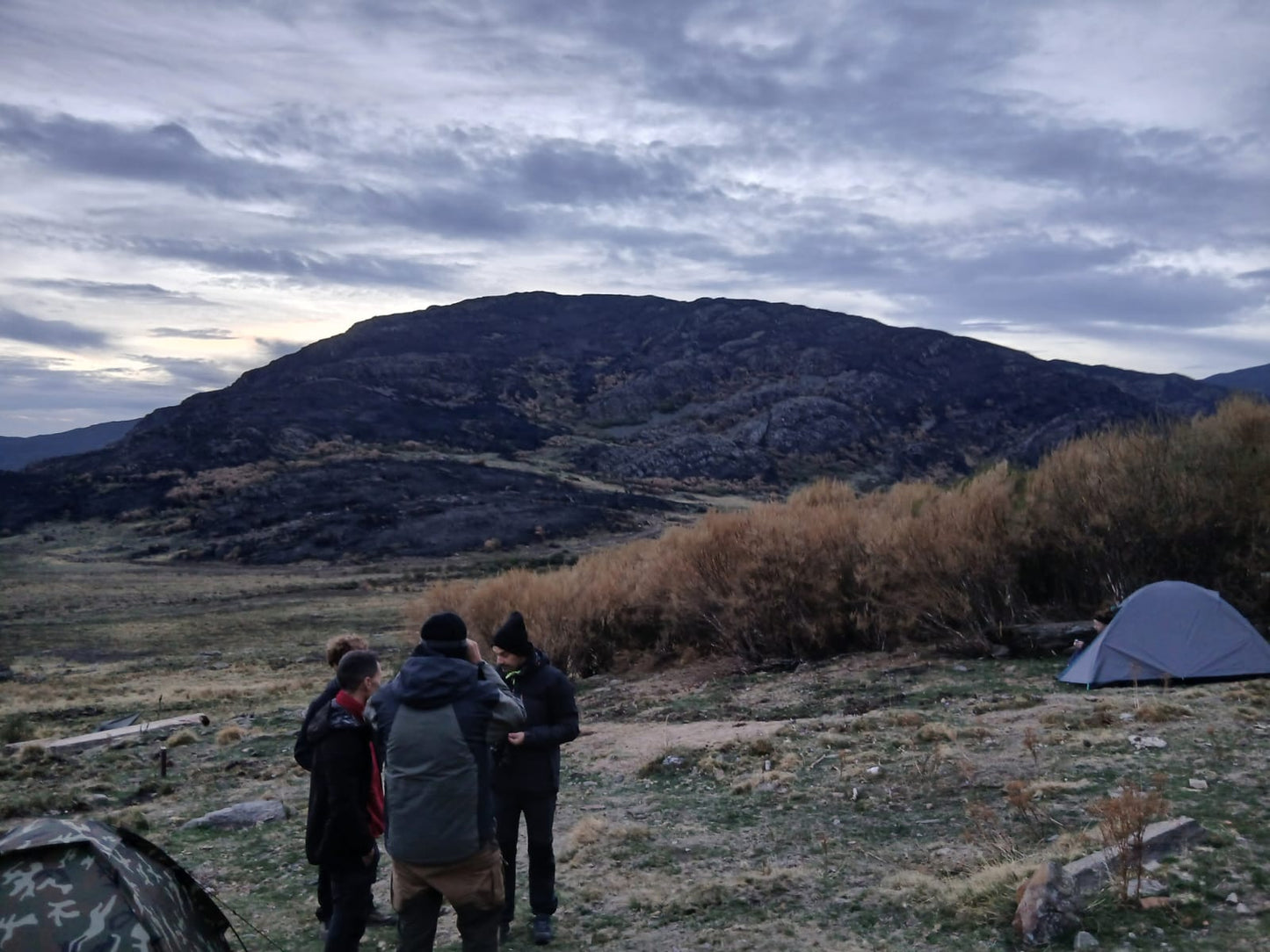 Subida a Peña Trevinca. Curso práctico de senderismo seguro y vivac en media Montaña. (30 -31 Mayo)