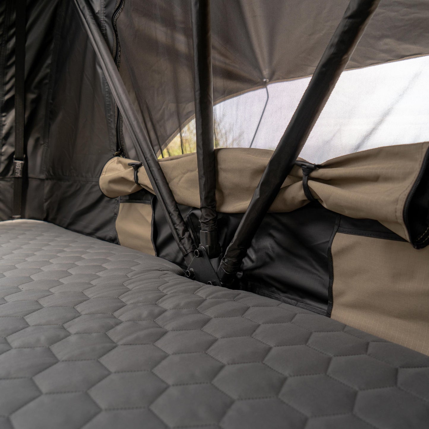 Tienda de techo para vehiculos Somo Lite de Tagle