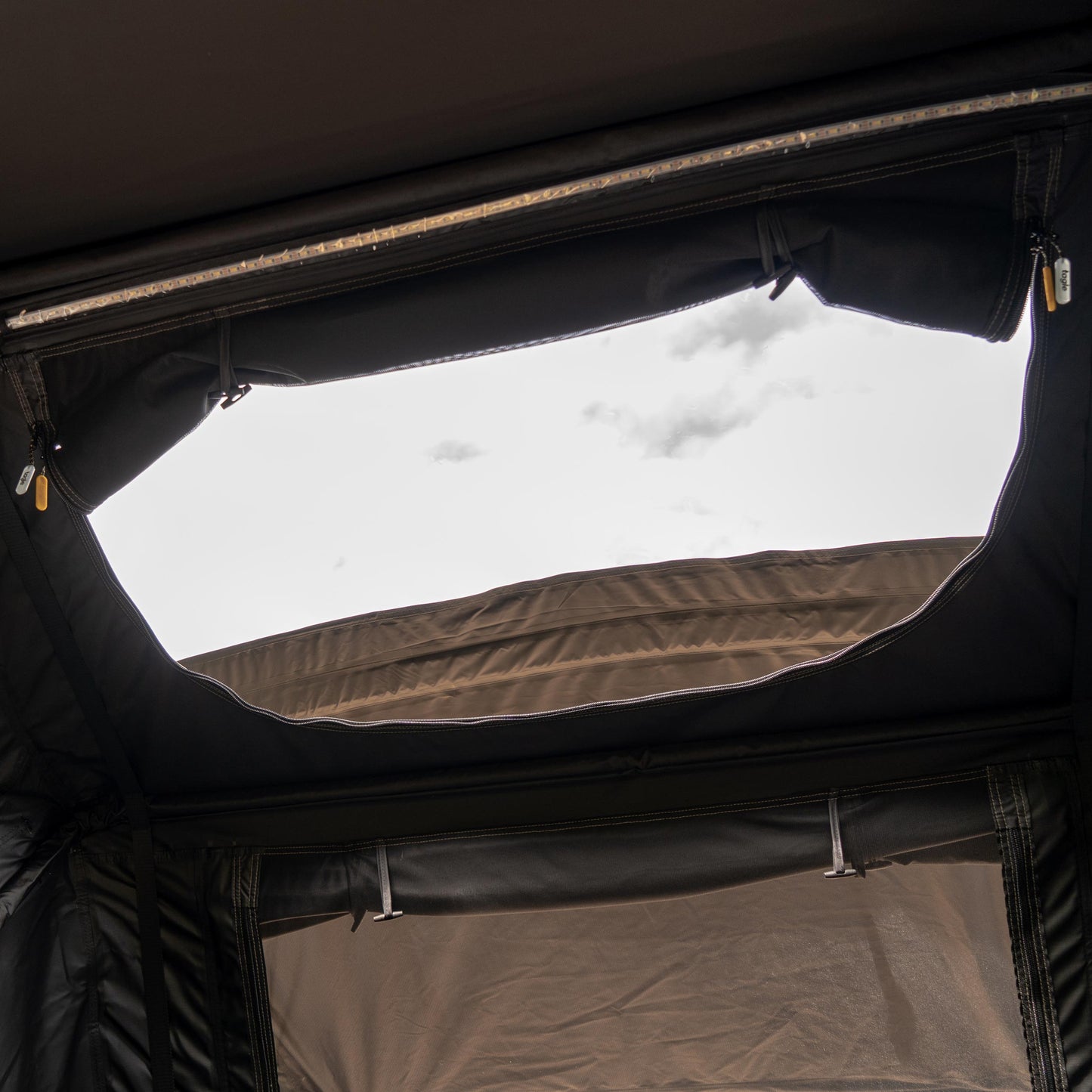 Tienda de techo para vehiculos Somo Lite de Tagle