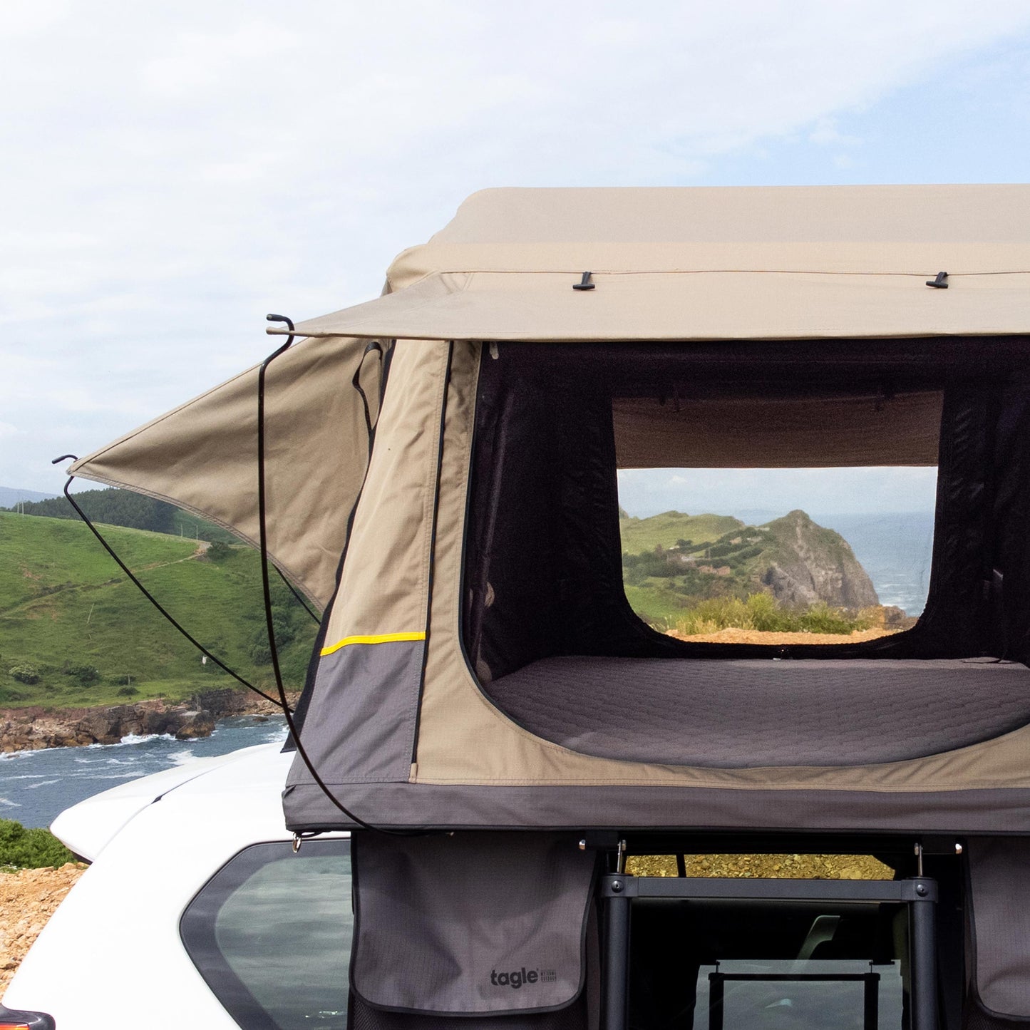Tienda de techo para vehiculos Somo Lite de Tagle