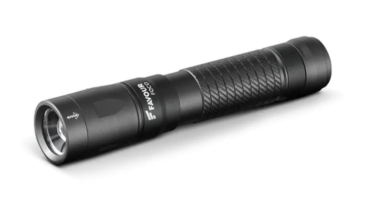 Linterna de mano de alta potencia Favour 1000 Lumens